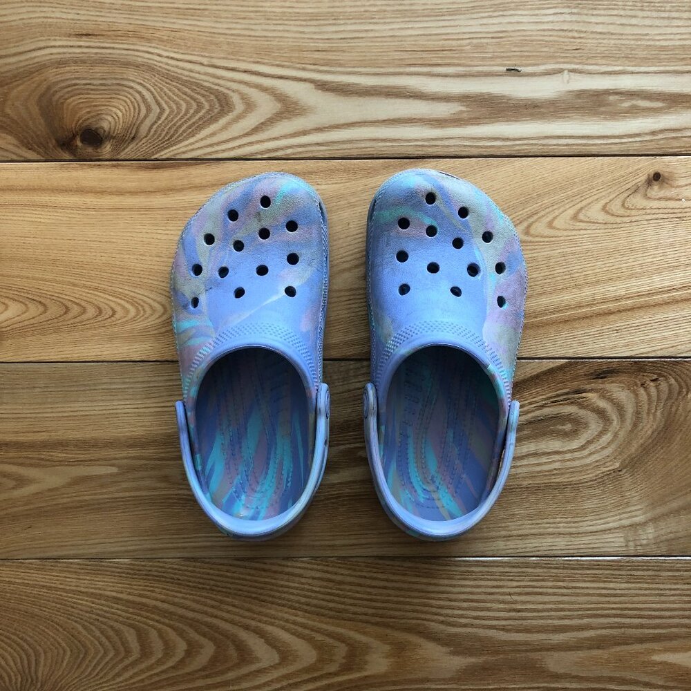 Crocs size 1 Junior